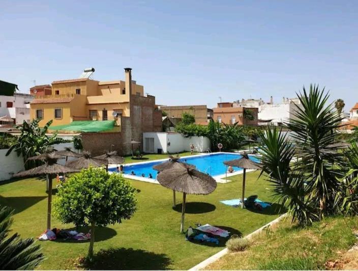 Apartamento Con Patio Y Piscina Cerca De Sevilla Ла-Альгаба Экстерьер фото